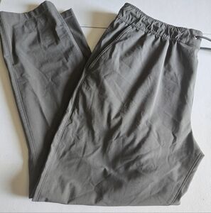 Vuori Meta Elastic Waist Pant Size XXL Dark Oregano Color